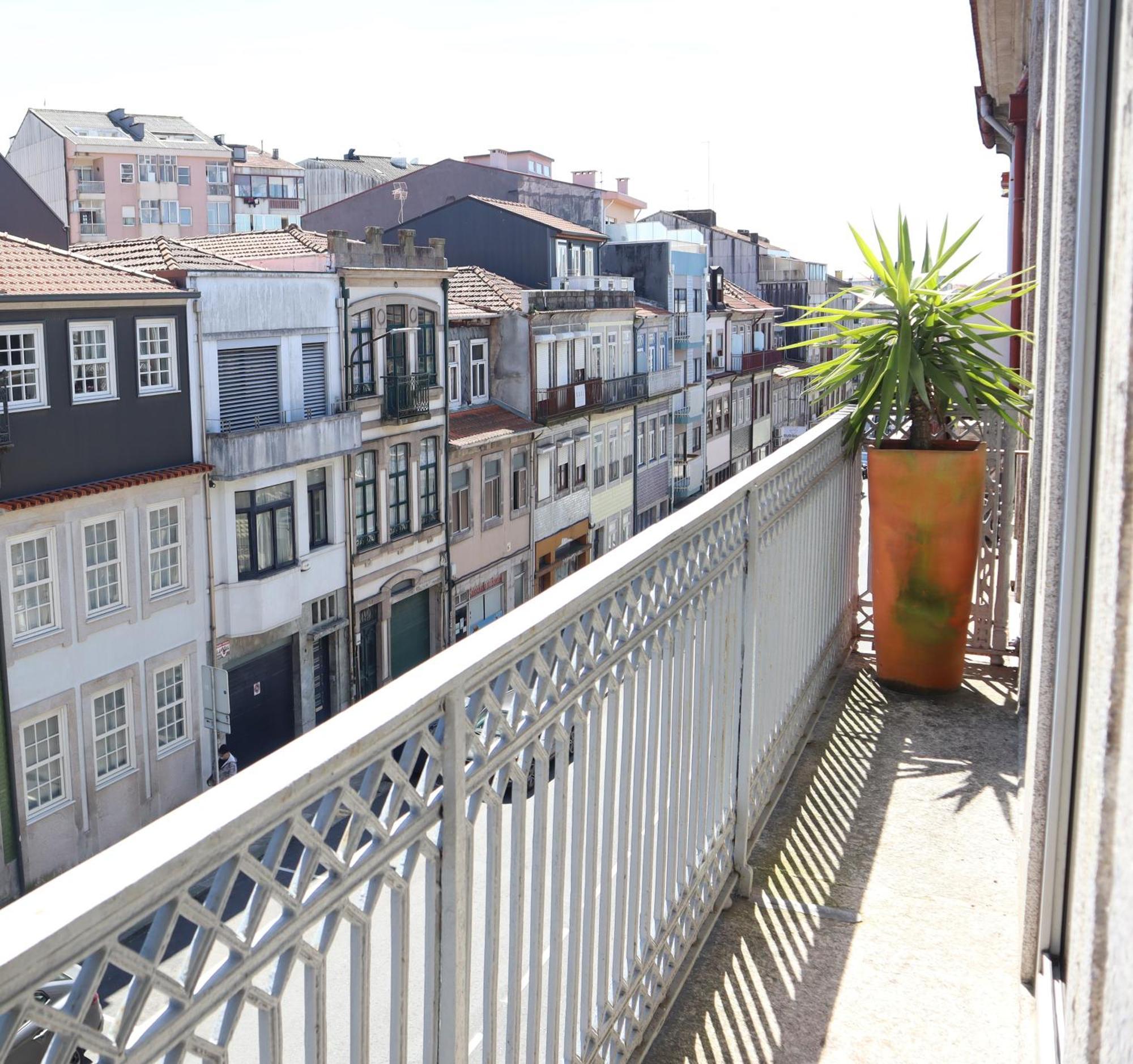Palacio Fenizia Lux Apartments 波尔图 外观 照片